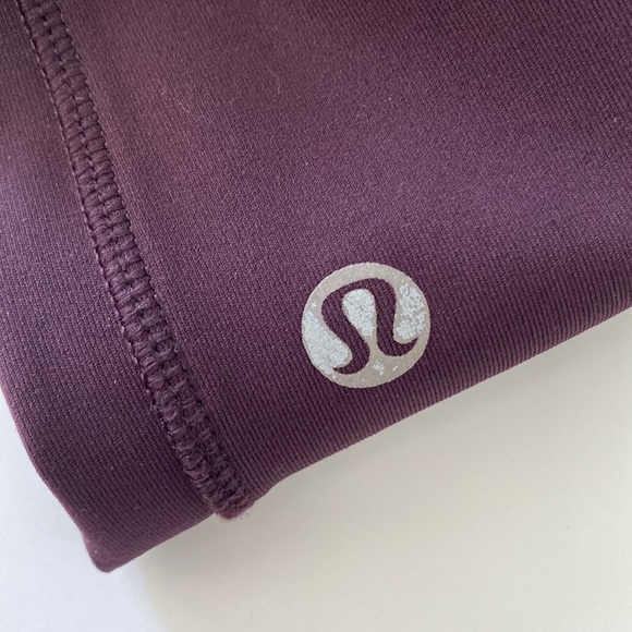 Lululemon Speed Up Tight *Full-On Luxtreme 28"
Black Cherry - Picture 7 of 9